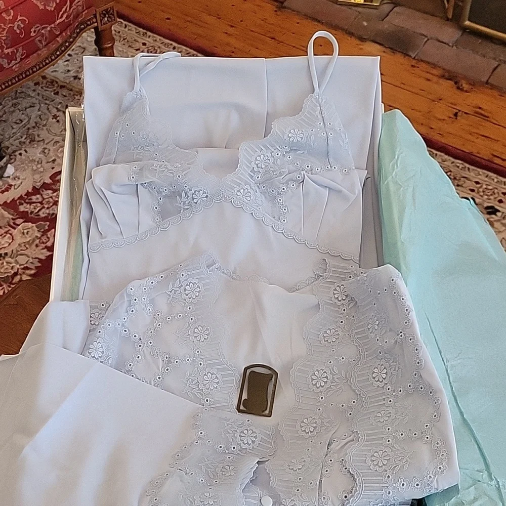 Vtg 70's Italian Lingerie Set - Picture 4 of 14